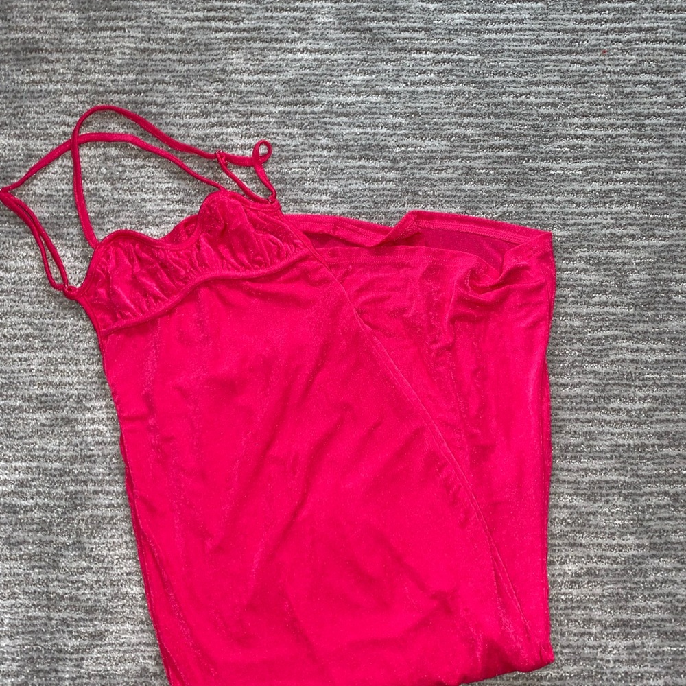 Dress - Picture 5 of 5